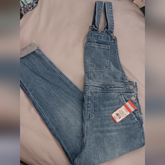 Cat & Jack Other - Overall Pants size 10/12
